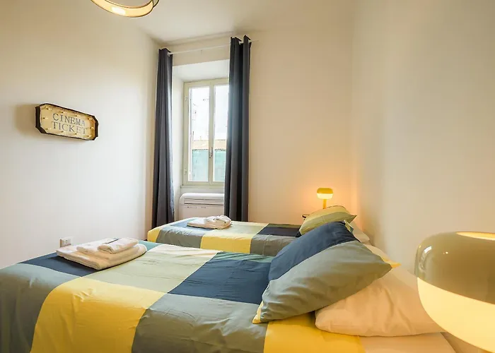 Candia Cento Vatican Museums Apartment *