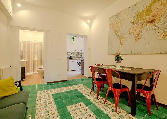 Candia Cento Vatican Museums Apartment